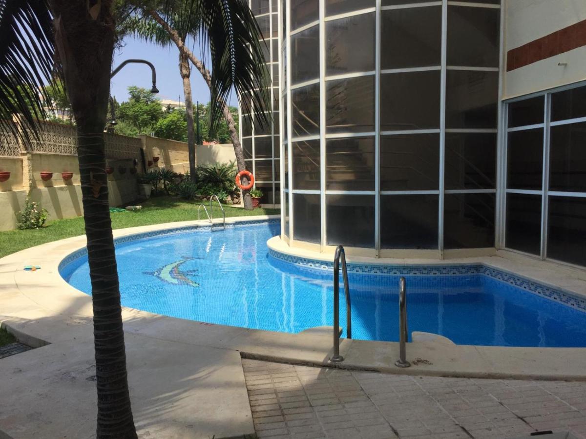 Apartamento En Primera Linea/Beachfront Apartment Fuengirola Exterior photo