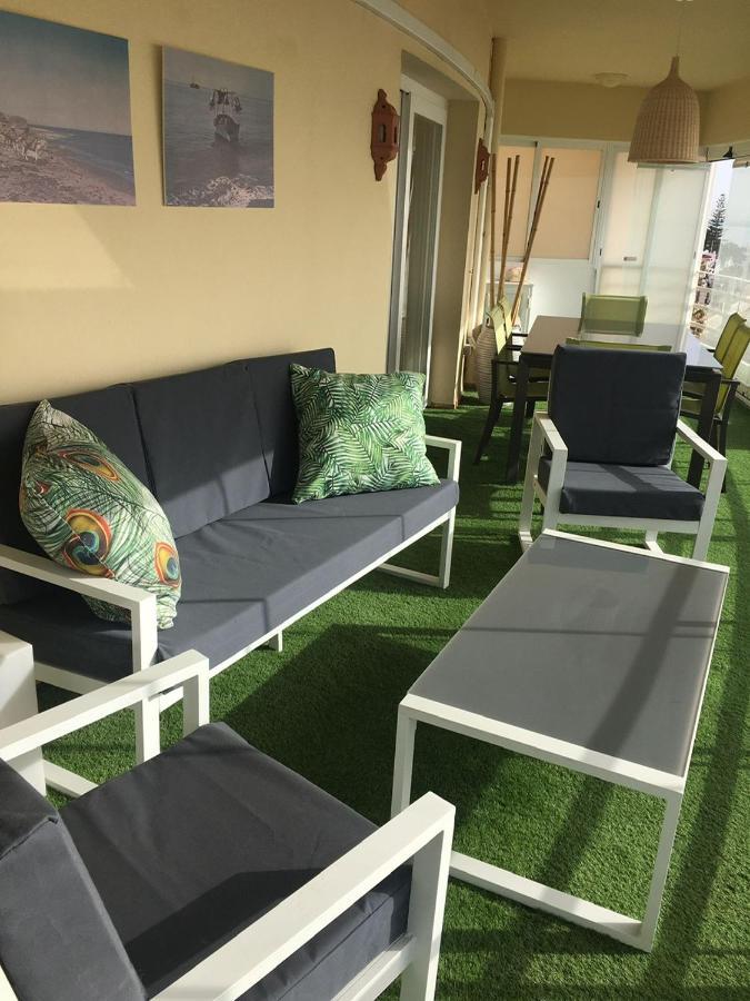 Apartamento En Primera Linea/Beachfront Apartment Fuengirola Exterior photo