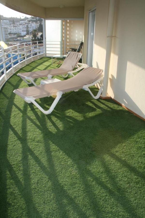 Apartamento En Primera Linea/Beachfront Apartment Fuengirola Exterior photo