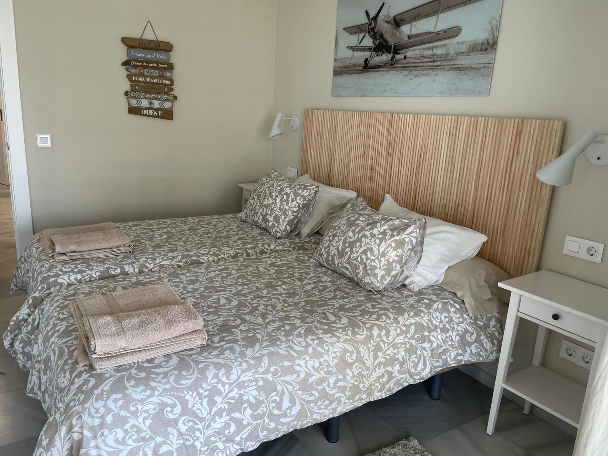 Apartamento En Primera Linea/Beachfront Apartment Fuengirola Exterior photo